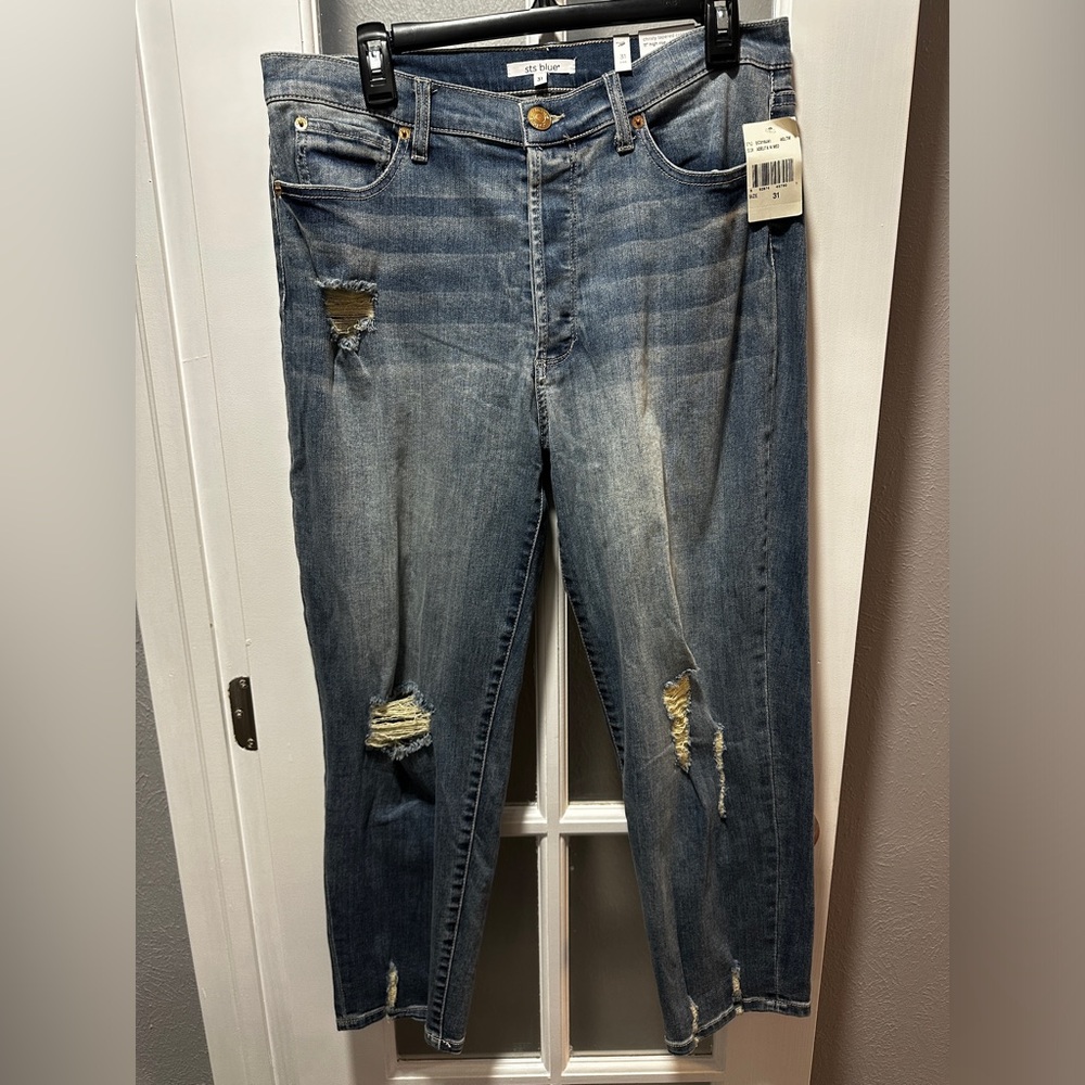 NWT STS Blue Christy Tapered Crop